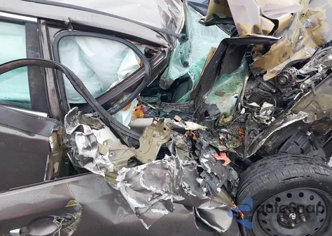 2016 Nissan Altima 2.5/2.5 S/2.5 Sl/2.5 Sr/2.5 Sv z USA, uszkodzony, nr VIN 1N4AL3AP2GN306435